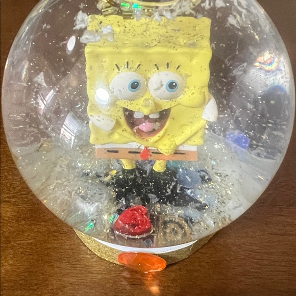 SPONGEBOB SQUARE PANTS Snow Globe - Picture 8 of 17